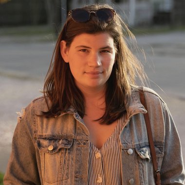 Justine V. - Freelance Photographer