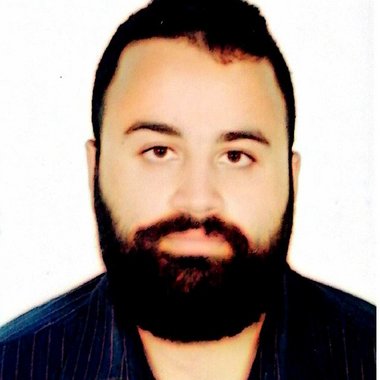 Mansour E. - Freelance Designer