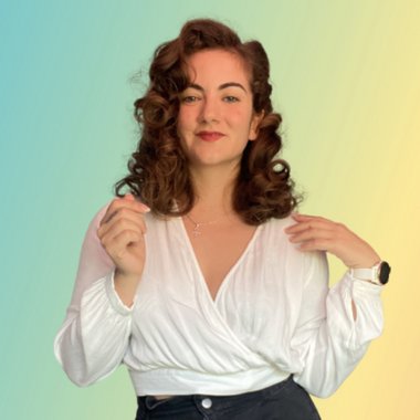 Cecilia G. - Freelance Artworker