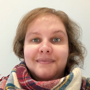 Jennie B. - Freelance Content Creator