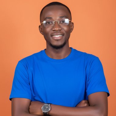 Marc D. - Freelance Logo Designer