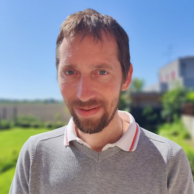 PAVEL L. - Freelance Web Designer