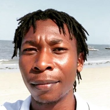 CEEJAY J. - Freelance Artist
