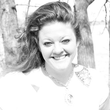 Becca L. - Freelance Graphic Designer