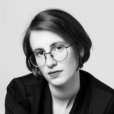 Maya G. - Freelance Brand Designer