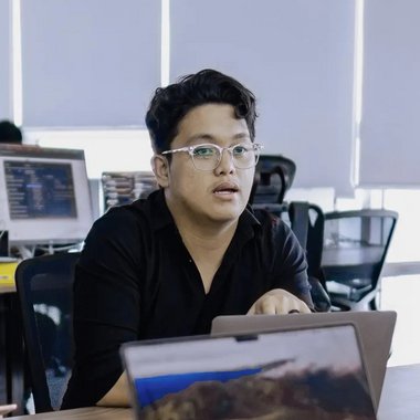 Pablito J. - Freelance Web Developer