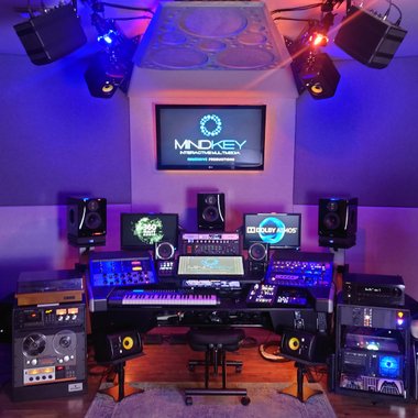 Dave K. - Freelance Audio Mixer