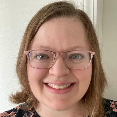 KimGuilliams - Freelance Writer