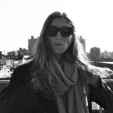 ALARA K. - Freelance Graphic Designer