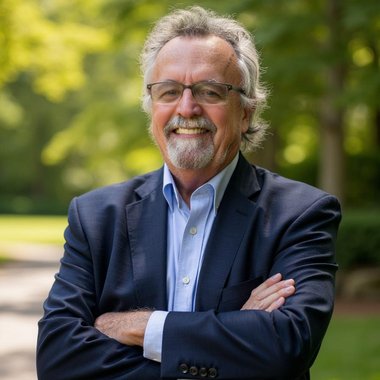 David B. - Freelance Content Creator