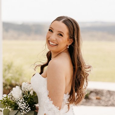 Savanna B. - Freelance Brand Designer