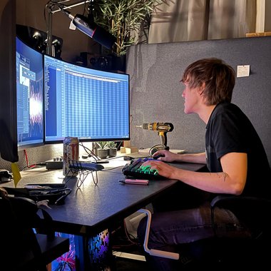 Marats M. - Freelance Mixing Engineer