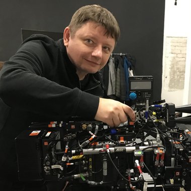 szandala - Freelance Colourist