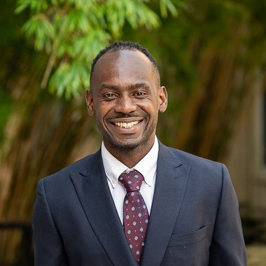 Joseph F. - Freelance Social Media Freelancer