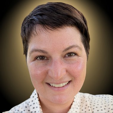 Ash M. - Freelance Digital Marketer