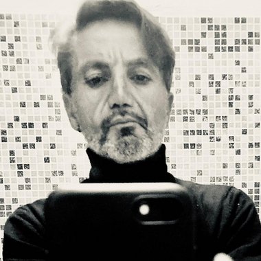 Marco V. - Freelance Photographer