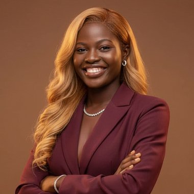 Eunice J. - Freelance Pitch Deck Designer