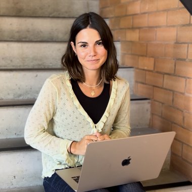 Anna E. - Freelance Social Media Freelancer