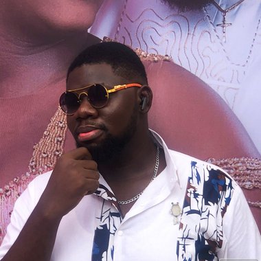 OLUWAGADE D. - Freelance Videographer