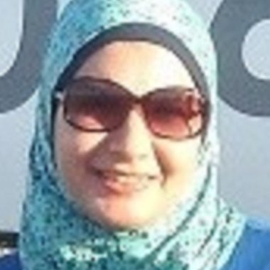 ManarElsheref - Freelance Graphic Designer