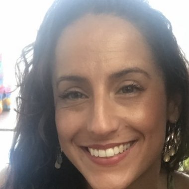 Kylie T. - Freelance Voice Actor