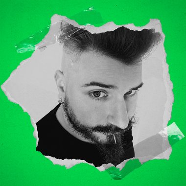 ALEXIS L. - Freelance Graphic Designer