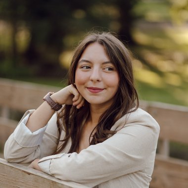 Madelynn B. - Freelance Music Producer