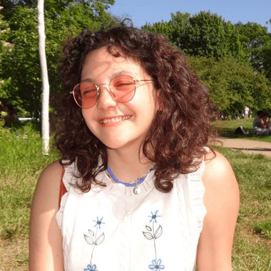 Su D. - Freelance Character Designer