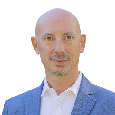 Sergio T. - Freelance Data Analyst