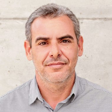 Cesar C. - Freelance Web Developer