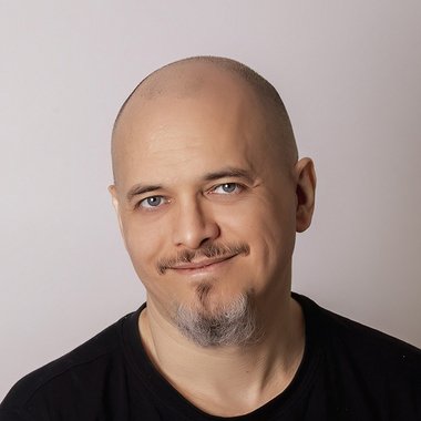 Yevhen - Freelance Packaging Designer