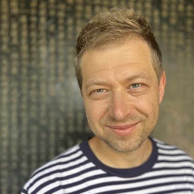 Roman G. - Freelance Videographer