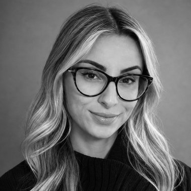 Sara J. - Freelance Digital Marketer