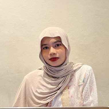 Nurul I. - Freelance Content Creator