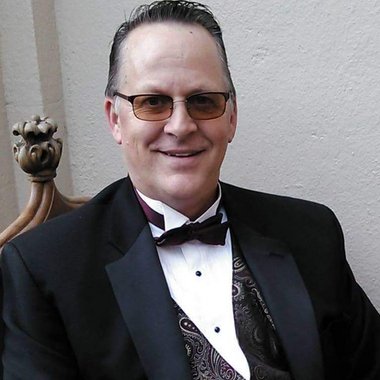 Charles F. - Freelance Screenwriter