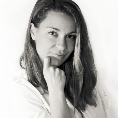 Maria C. - Freelance Digital Marketer