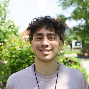 Alan J. - Freelance Online Trainer