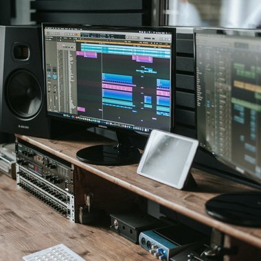 FocalPointStudio - Freelance Music Producer