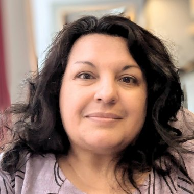 Alison B. - Freelance Co Writer