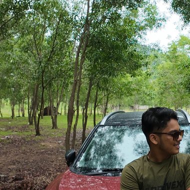 CRYSTAL G. - Freelance Video Editor