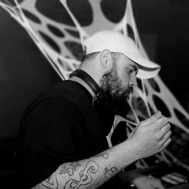 LeoGoddardMusic - Freelance Music Producer