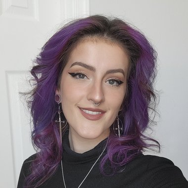 Brooke R. - Freelance Graphic Designer