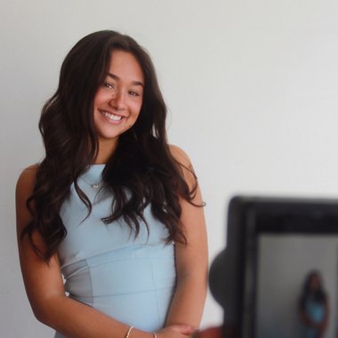 Ava G. - Freelance Content Creator