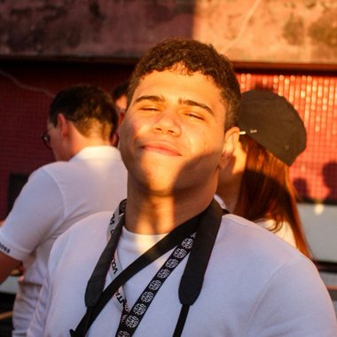 Daniel S. - Freelance Video Editor