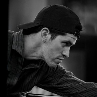 Cristian O. - Freelance Graphic Designer