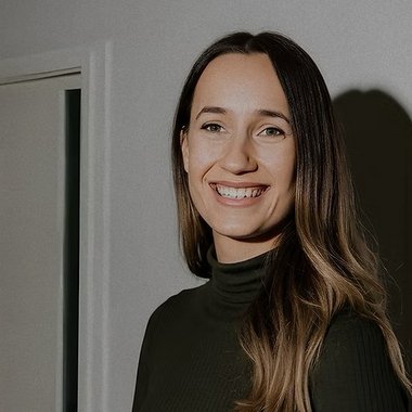 Shay W. - Freelance Flyer Designer