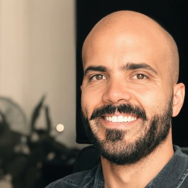 Rodrigo G. - Freelance Marketer