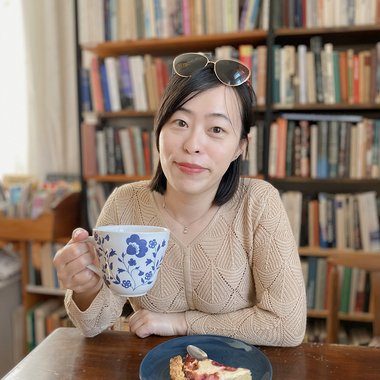 Yiyun Z. - Freelance Graphic Designer