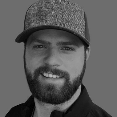 Graham Elliot Pierce