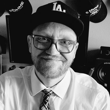Steven R. - Freelance Sound Editor